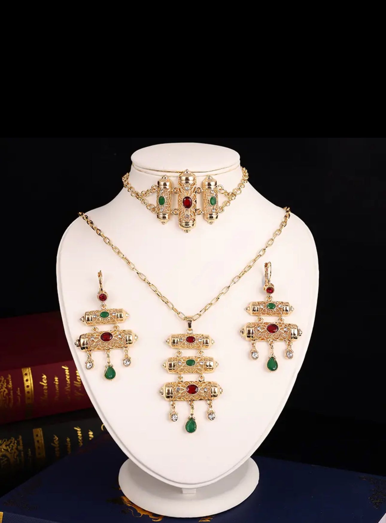 Ensemble de Bijoux de Mariée en Biscuits Exquis